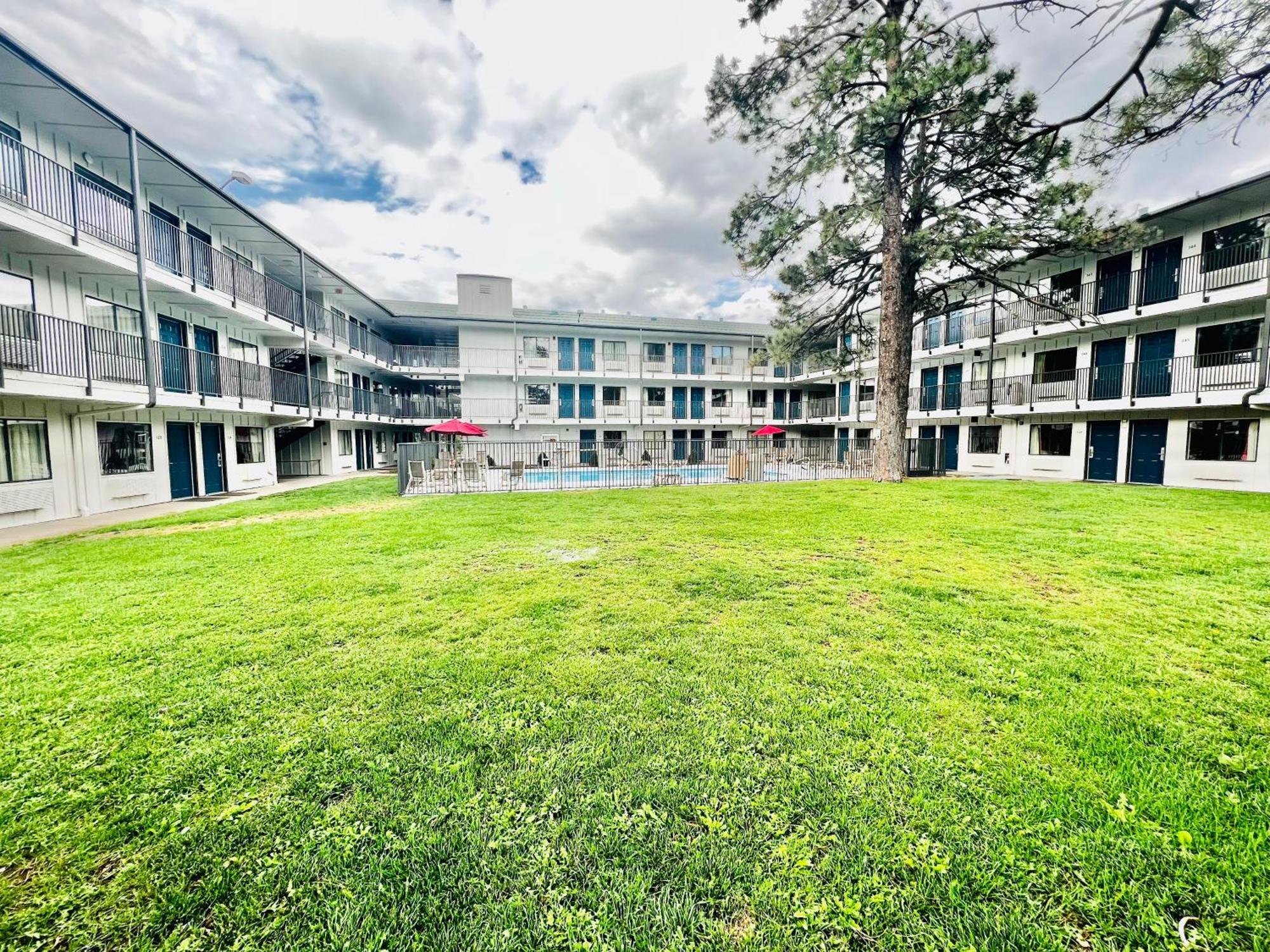Motel 6-Flagstaff, Az - West - Woodland Village Εξωτερικό φωτογραφία
