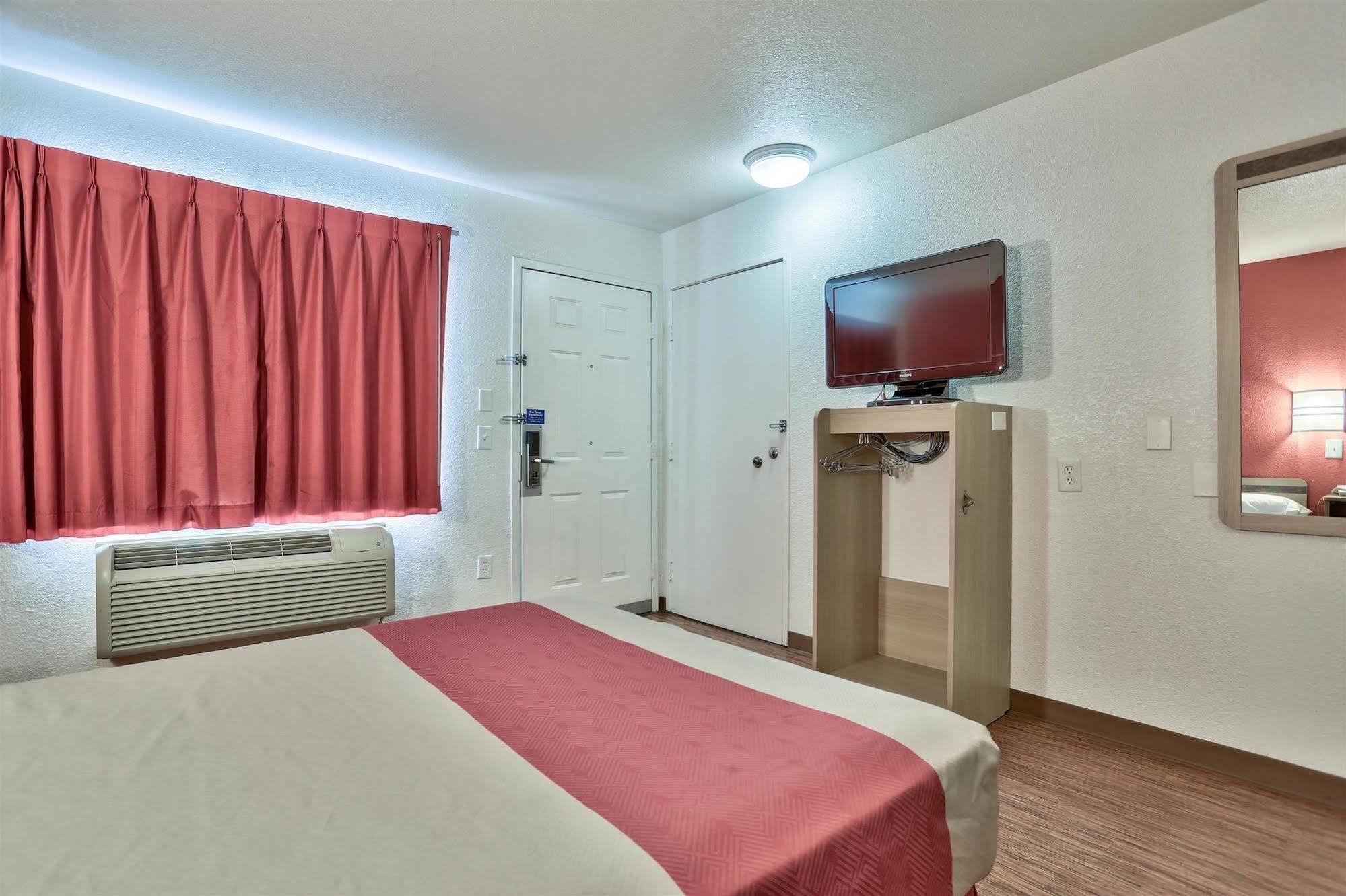 Motel 6-Flagstaff, Az - West - Woodland Village Εξωτερικό φωτογραφία